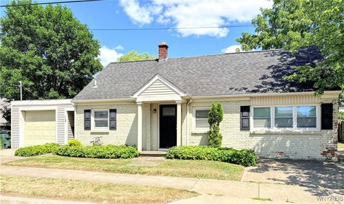 13 A St, Buffalo, NY, 14211-3203 | Card Image