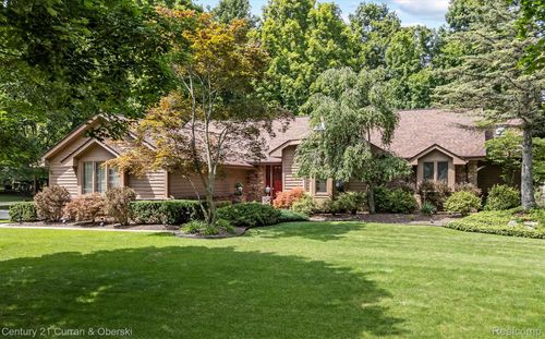 43484 Scenic Ln, Northville, MI, 48167-8925 | Card Image