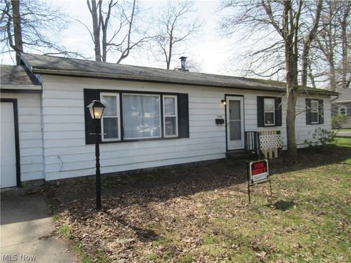 7594 Southland Drive, Mentor, OH, 44060 | Card Image