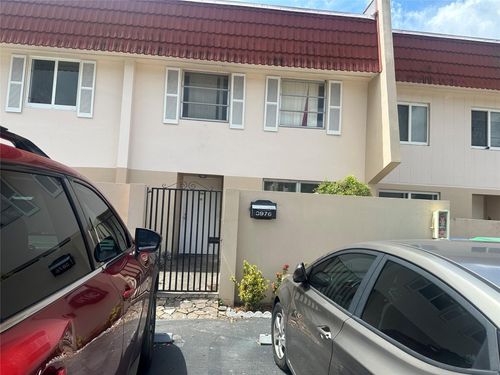 c4-3976 Inverrary Drive, Lauderhill, FL, 33319 | Card Image