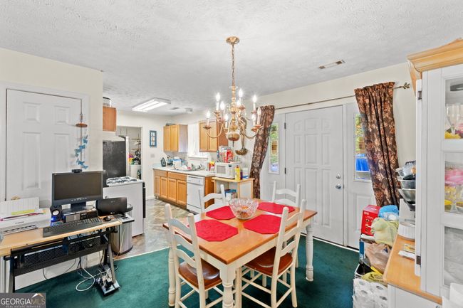 1521 Washington Hwy, House other with 3 bedrooms, 2 bathrooms and null parking in Union Point GA | Image 6