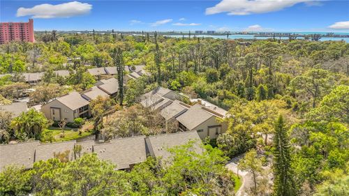 260-1617 Brookhouse Dr, SARASOTA, FL, 34231-8984 | Card Image