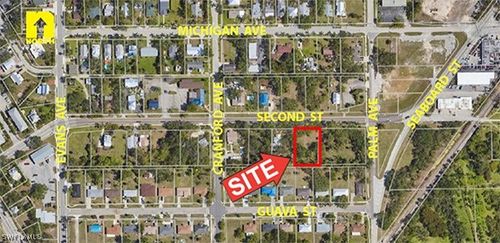 2742 2nd St, FORT MYERS, FL, 33916-2631 | Card Image