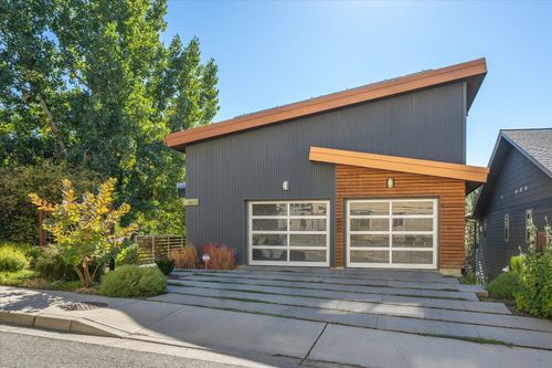 1805 W Cannon Place Ln, Spokane, WA, 99204-5000 | Card Image