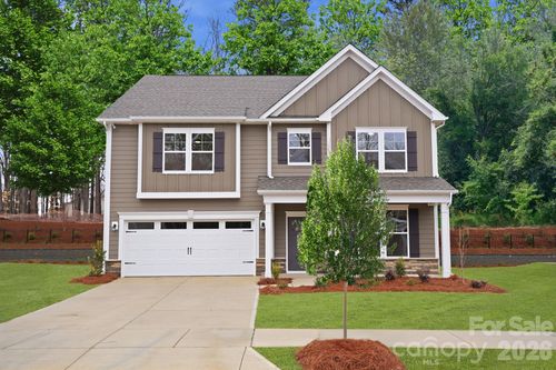 339 Alameda Way, Matthews, NC, 28104-6147 | Card Image