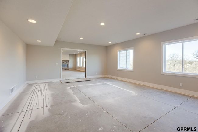4093 George B Lake Pkwy, House other with 5 bedrooms, 4 bathrooms and 4 parking in Elkhorn NE | Image 36