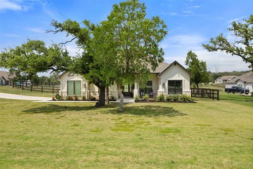 803 Spicewood Trails Dr, Spicewood, TX, 78669-2392 | Card Image