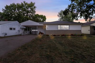 1-web-or-mls-441-grove-st | Image 1