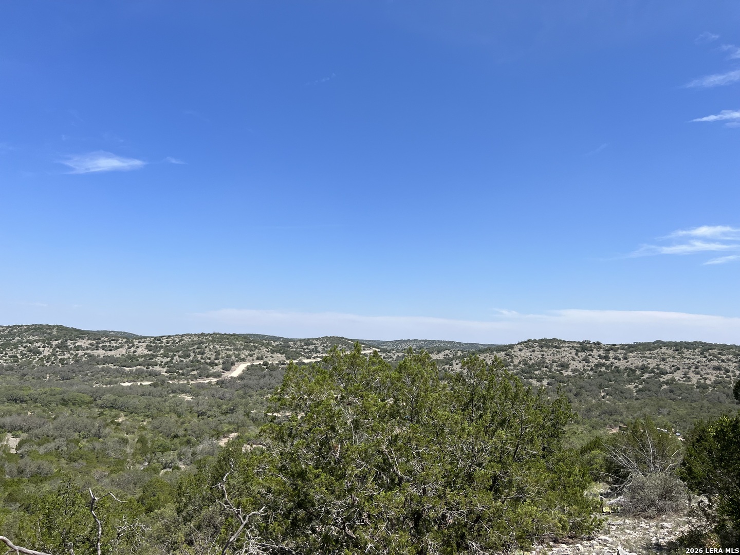 Land in Rocksprings 3