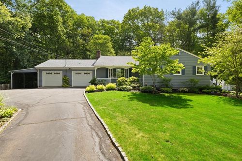 r-5 Valeda Rd, Rehoboth, MA, 02769-2828 | Card Image