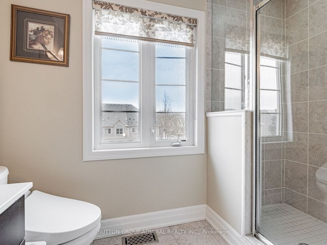 106 Disera Dr, Condo with 3 bedrooms, 3 bathrooms and 2 parking in Vaughan ON | Image 34