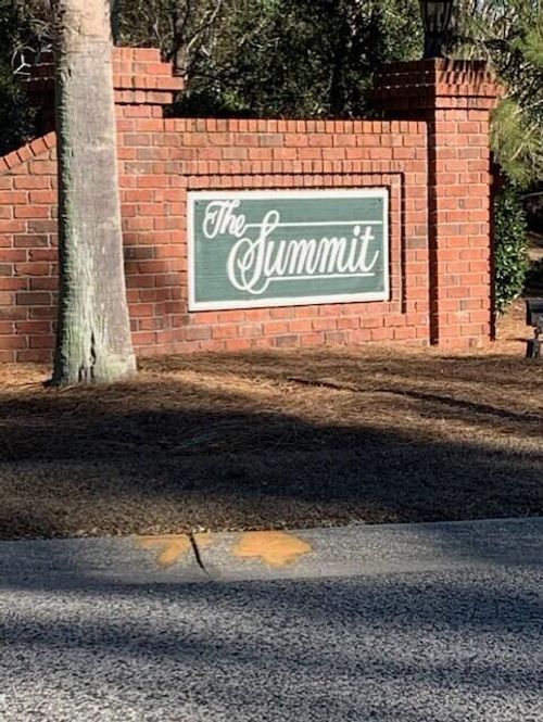 1008 Poconos Ct, Summerville, SC, 29483-3328 | Card Image
