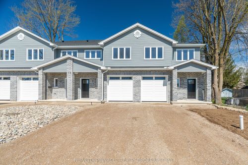 75 Doune St, Strathroy, ON, N7G1M1 | Card Image