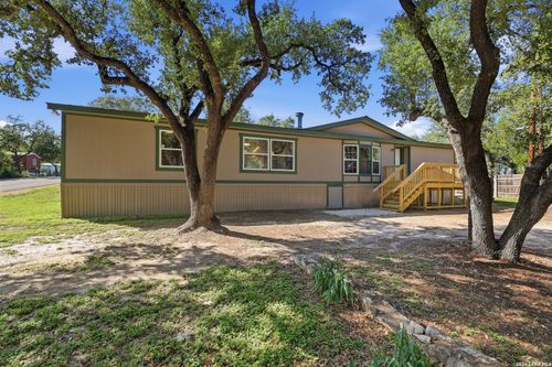 507 Forest Hill St, Canyon Lake, TX, 78133-6317 | Card Image