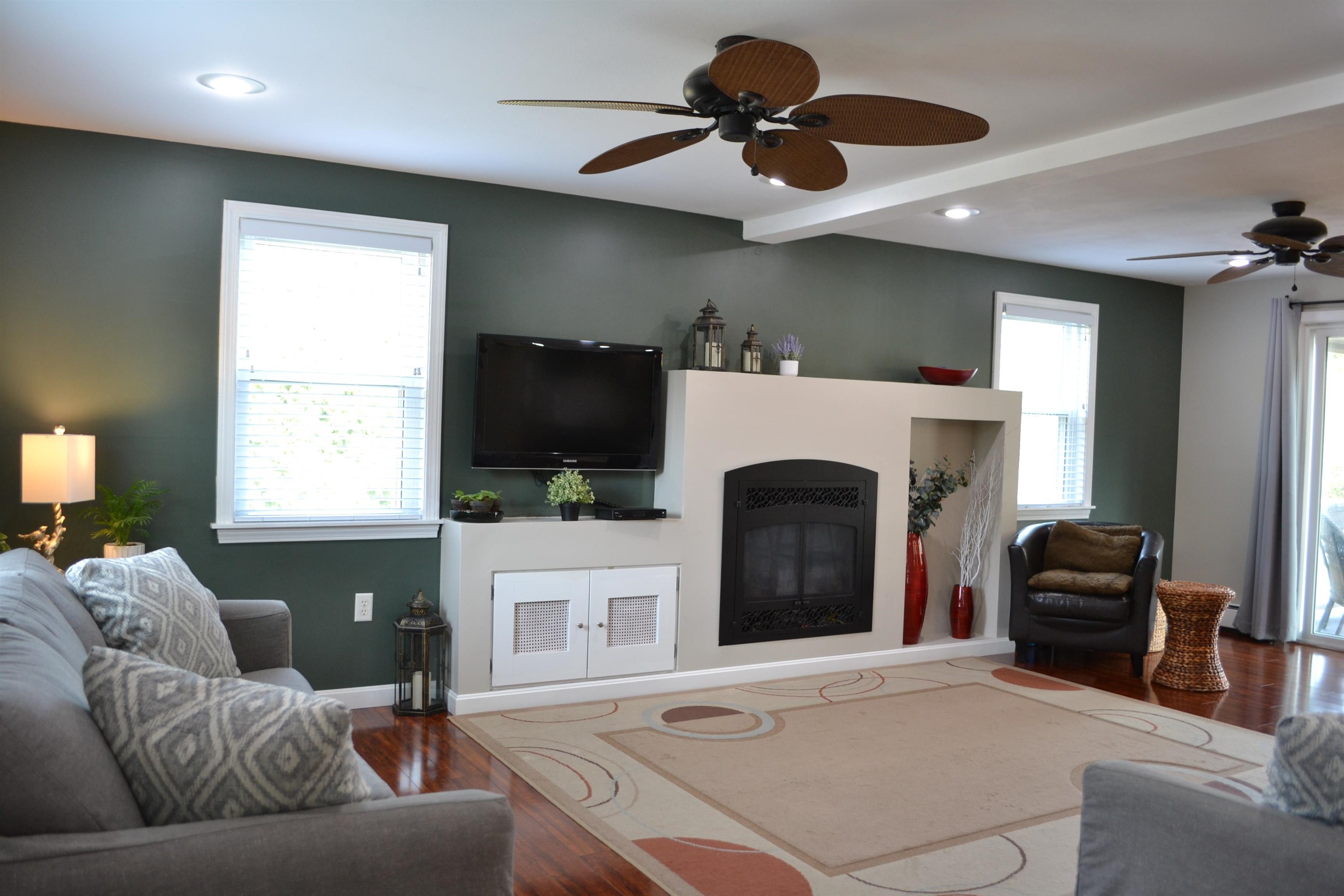 Sunnyside Dr, Greenland, NH 03840