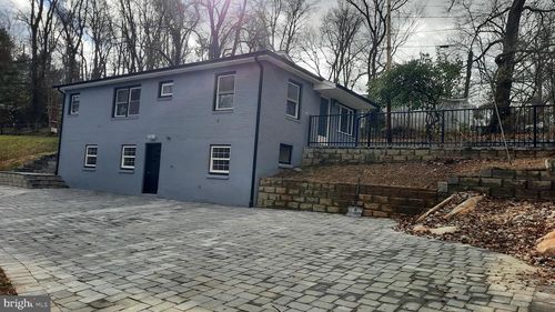 373 Bowman Rd, Front Royal, VA, 22630-5025 | Card Image