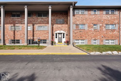 a-5022 Allisonville Rd, Indianapolis, IN, 46205-1535 | Card Image