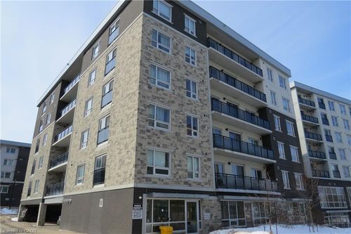108-275 Larch St, Waterloo, ON, N2L3R2 | Card Image