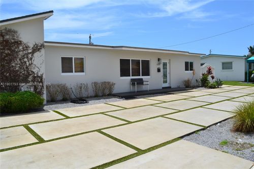 3221 Sw 93rd Pl, Miami, FL, 33165-4109 | Card Image