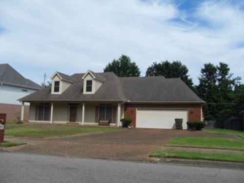 8785 Dexter Rd, Cordova, TN, 38016-4046 | Card Image