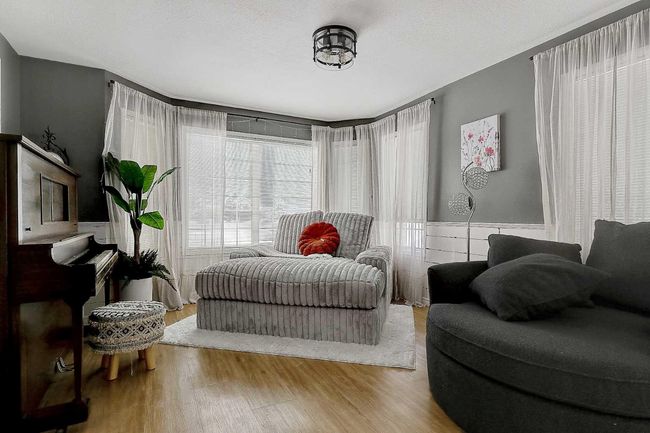 730005 Highway 724, House other with 6 bedrooms, 4 bathrooms and null parking in Wembley AB | Image 8