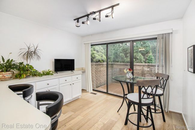 Kitchen | Image 13
