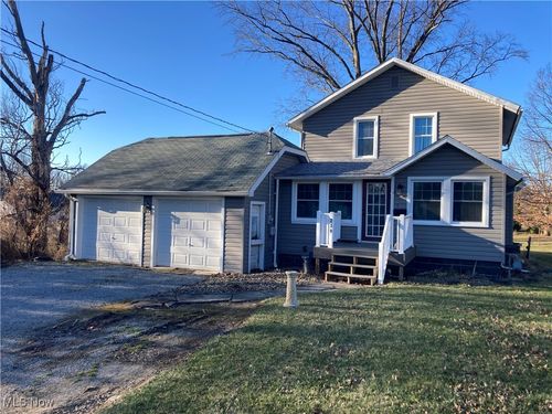 220 W Park Ave, Columbiana, OH, 44408-1240 | Card Image