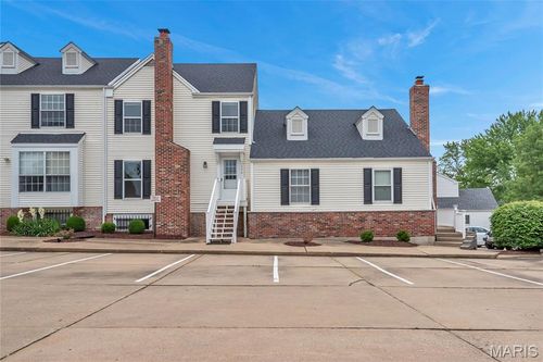 176 Pheasant Point Blvd, O Fallon, MO, 63368-7302 | Card Image