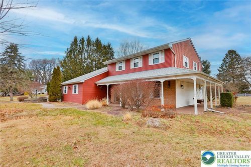 7685 Bryn Dr, Coopersburg, PA, 18036-2726 | Card Image