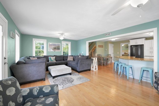139 Onset Ave, House other with 4 bedrooms, 3 bathrooms and 4 parking in Onset MA | Image 5