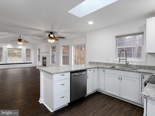 689 Windy Way, House other with 3 bedrooms, 2 bathrooms and null parking in FRONT ROYAL VA | Image 9