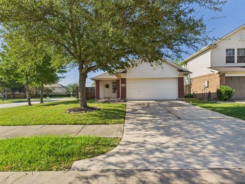 3318 Field Manor Ln, Houston, TX, 77047-3300 | Card Image