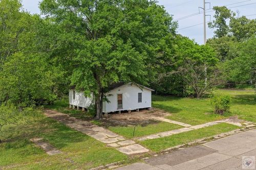 1610 Nolthenius St, Texarkana, TX, 75501-5363 | Card Image