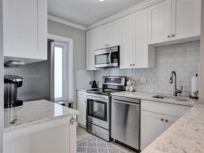 PH2 - 1610 N Ocean Blvd, Condo with 2 bedrooms, 2 bathrooms and null parking in Pompano Beach FL | Image 32