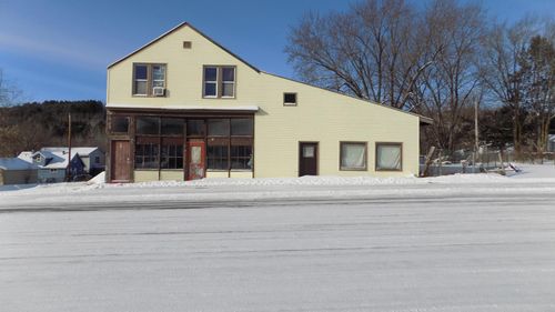 913 Gary St, Calumet, MN, 55716-0040 | Card Image