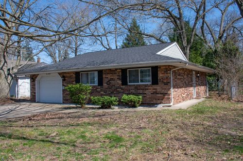 115 Stowe Ct, Niles, MI, 49120-2150 | Card Image