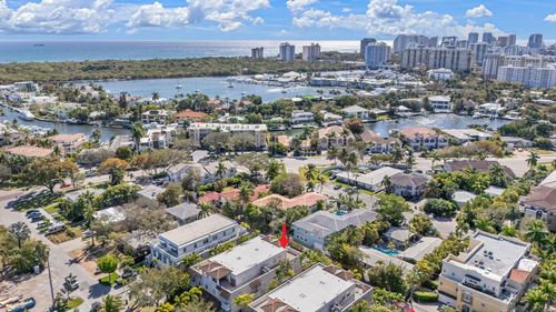 2614 Ne 14th St, Fort Lauderdale, FL, 33304-1565 | Card Image