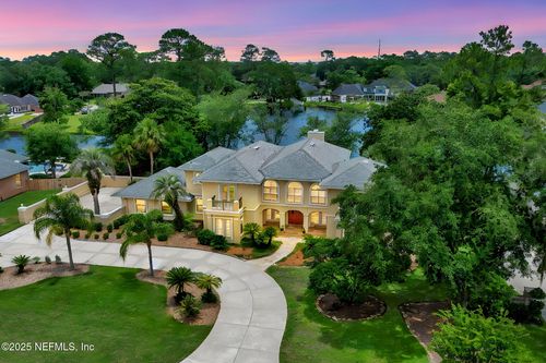 8227 Mar Del Plata St E, Jacksonville, FL, 32256-7349 | Card Image