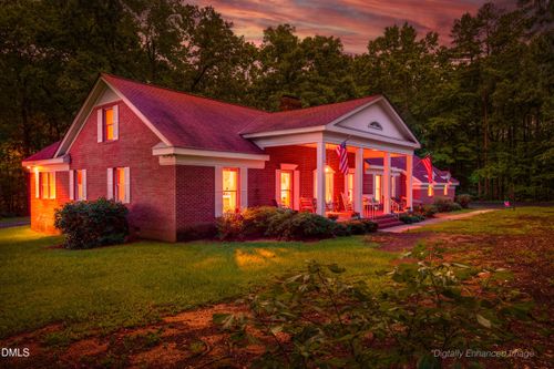 1595 N Moore Rd, Robbins, NC, 27325-8259 | Card Image