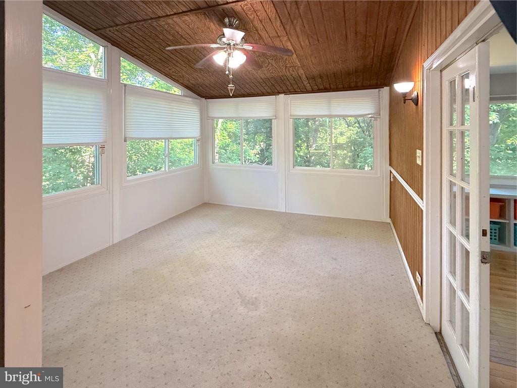 Residential in ELLICOTT CITY 2