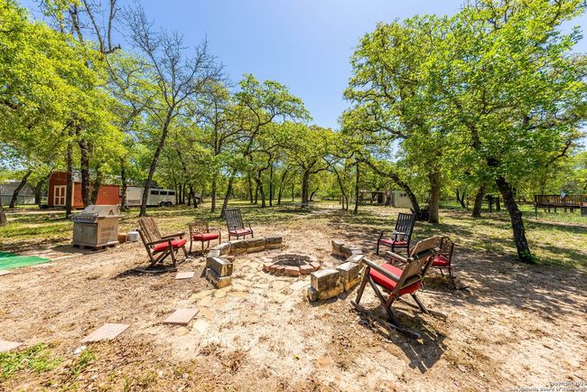 162 Champions Blvd, House other with 3 bedrooms, 2 bathrooms and null parking in La Vernia TX | Image 47