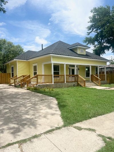 406 S 25th Street, House other with 3 bedrooms, 2 bathrooms and 4 parking in Temple TX | Image 2