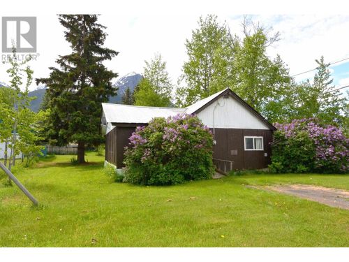 4310 11th Ave, New Hazelton, BC, V0J2J1 | Card Image