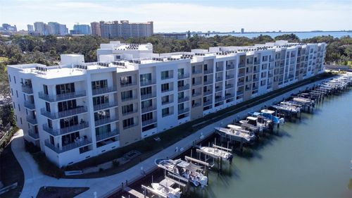 214-1709 N Tamiami Trl, SARASOTA, FL, 34234-8336 | Card Image