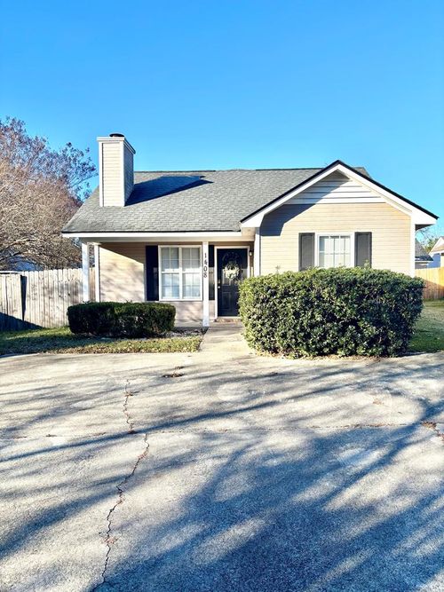 1408 Strickland Circle, Valdosta, GA, 31601 | Card Image