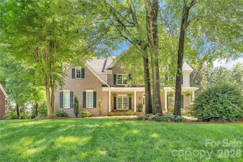 5709 Woodridge Ct Nw, Concord, NC, 28027-8097 | Card Image
