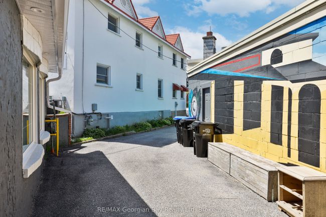 337 King St, Home with 0 bedrooms, 0 bathrooms and null parking in Midland ON | Image 10