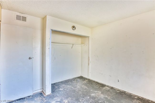 6489 Bugbee Ave, House other with 3 bedrooms, 2 bathrooms and null parking in Las Vegas NV | Image 19