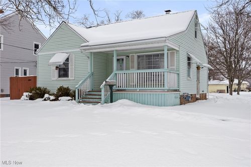 6883 Orchard Boulevard, Parma Heights, OH, 44130 | Card Image