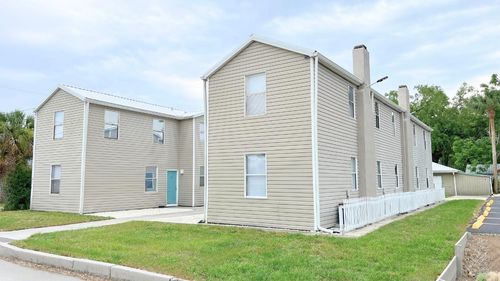 apt-11-321 W Ianthe St, TAVARES, FL, 32778-3073 | Card Image